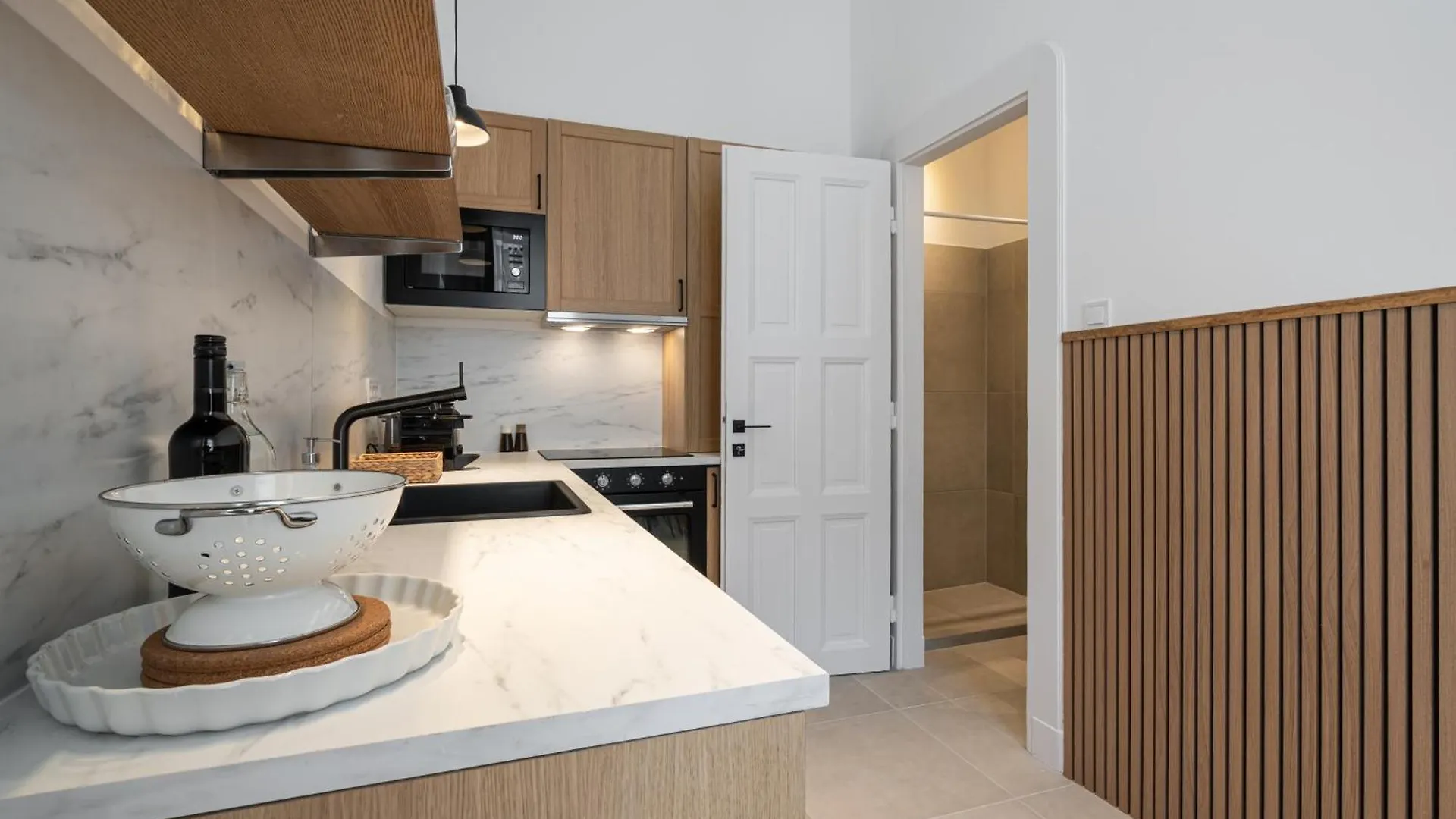 Empire Echo 2-Bdr Apartment Budapest