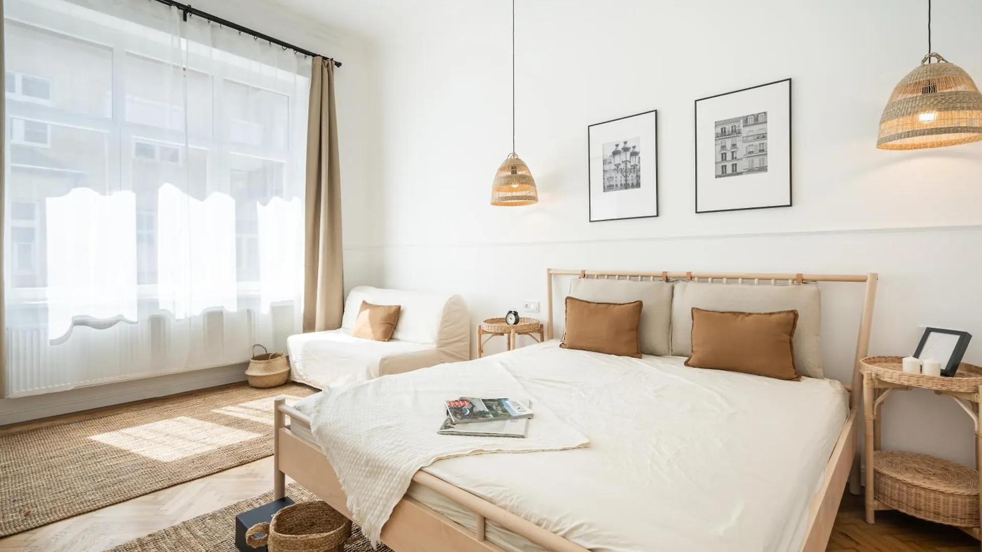Empire Echo 2-Bdr Apartment Budapest 0*,  Hungary