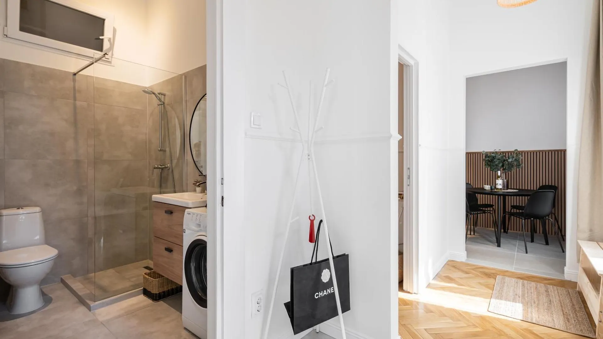 Empire Echo 2-Bdr Apartment Budapest Hungary